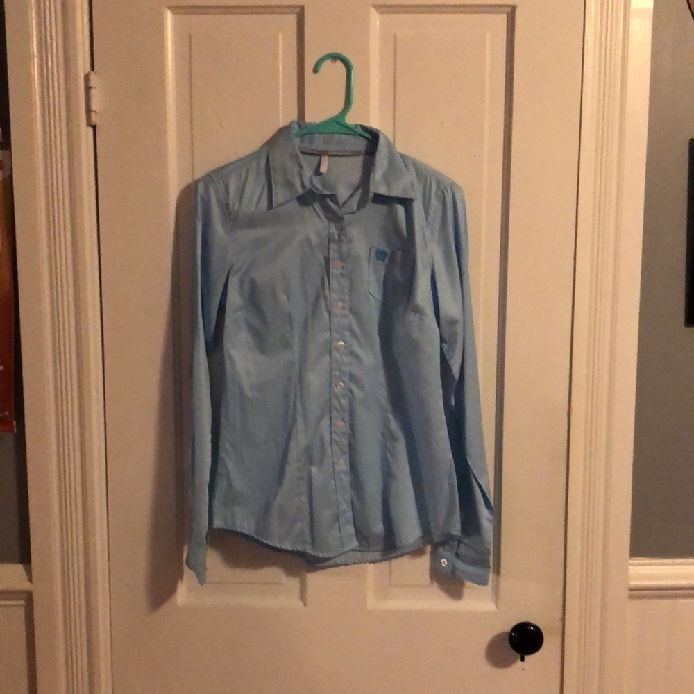 Women’s Cinch Button Down Top